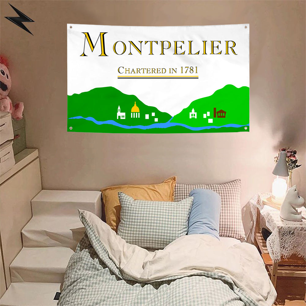 Fyon Montpelier, Vermont (2000–2017) Flag Banner