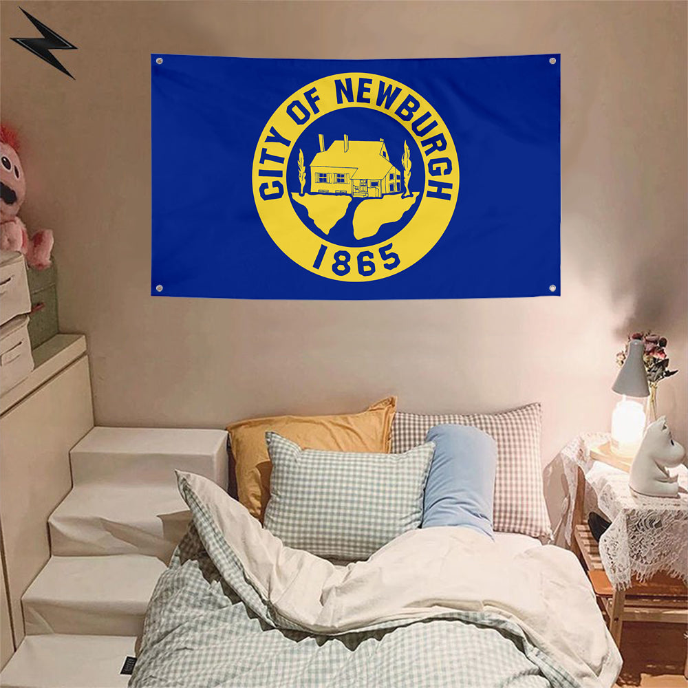 Fyon Newburgh, New York Flag Banner