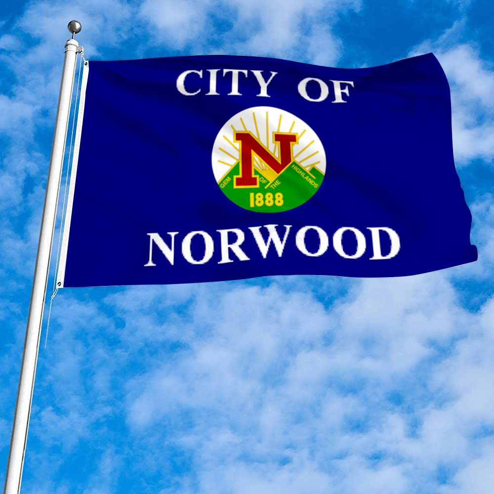 Fyon Norwood, Ohio Flag Banner