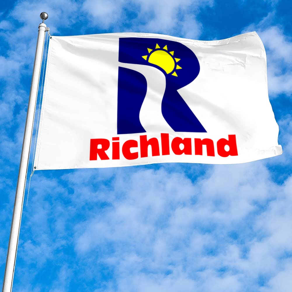 Fyon Richland, Washington flag banner