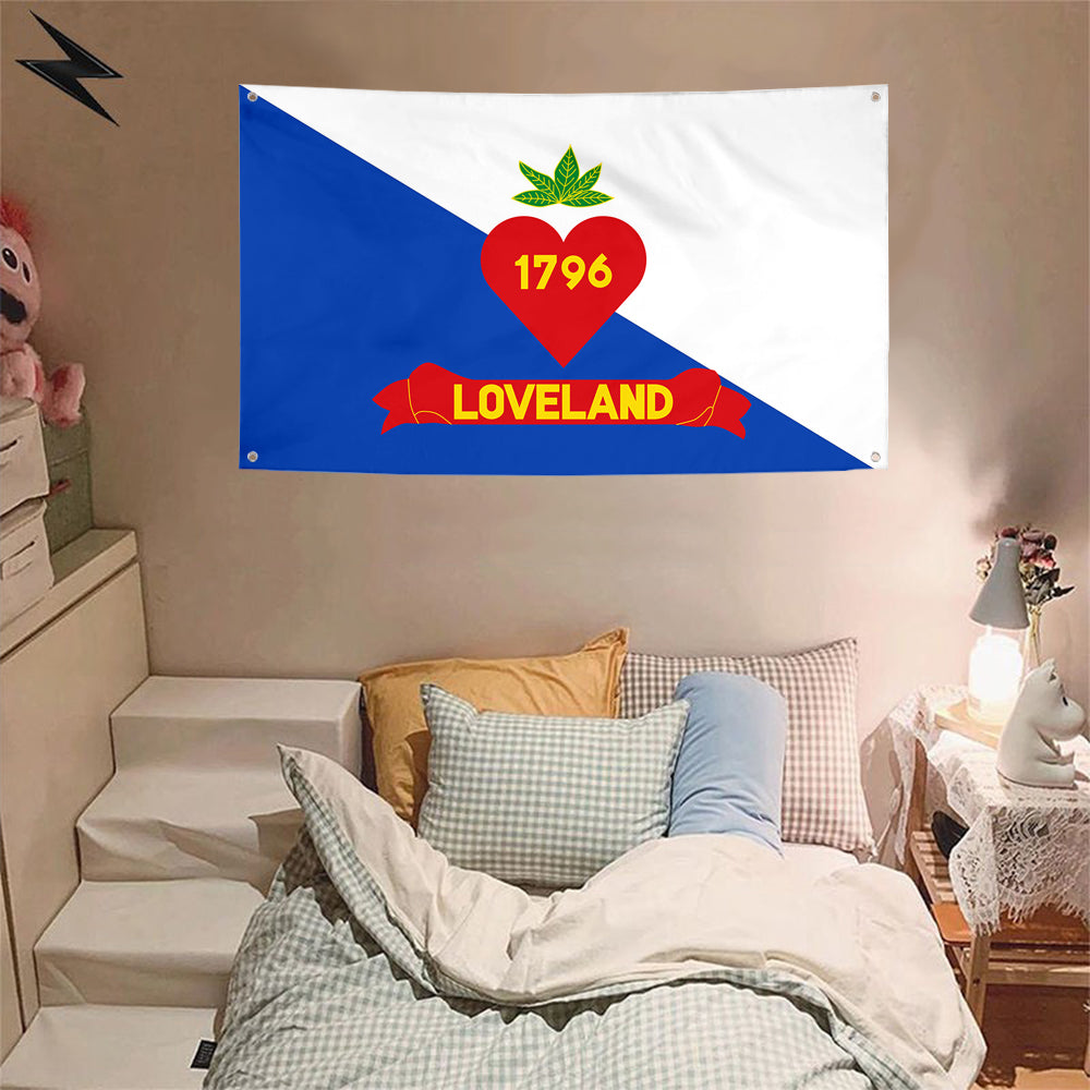 Fyon Loveland, Ohio Flag Banner
