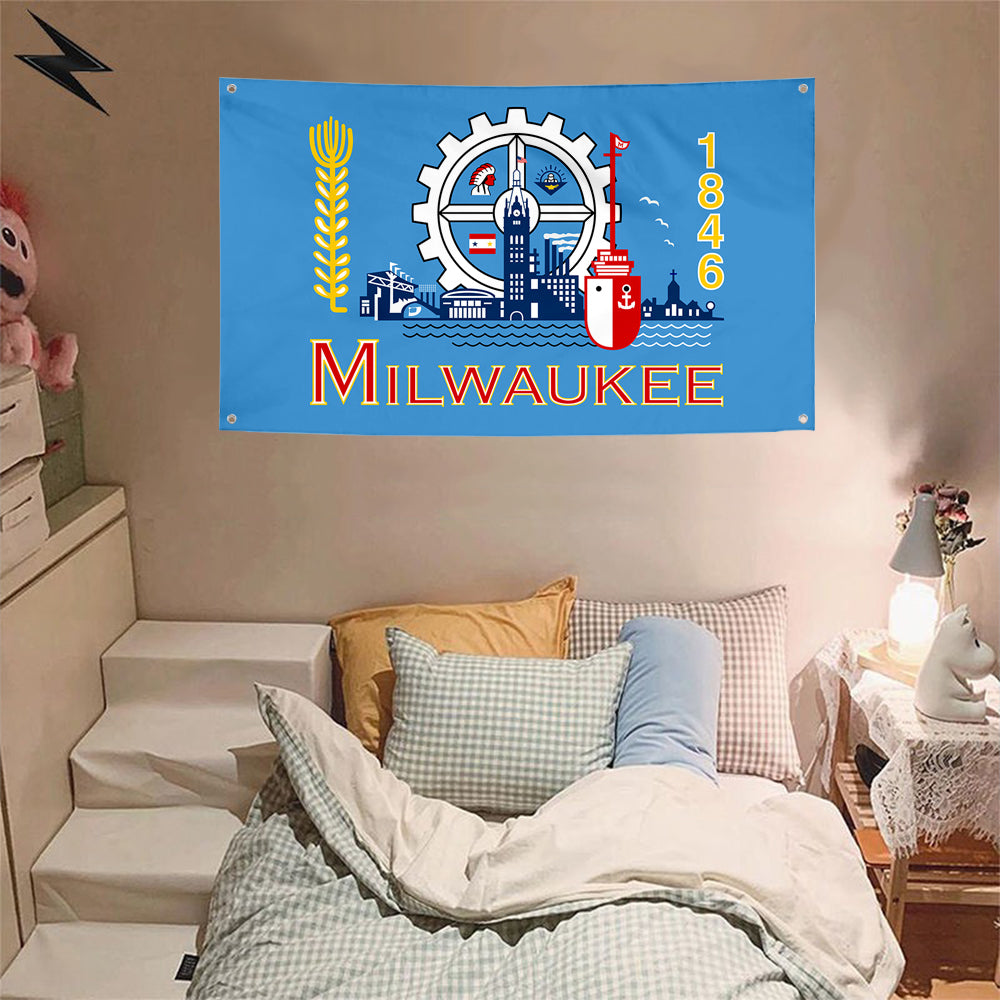 Fyon Milwaukee, Wisconsin Flag Banner