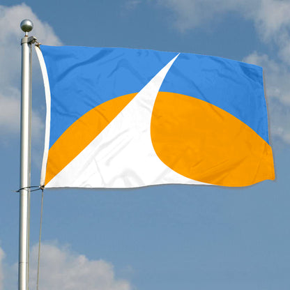 Fyon Redding, California Flag Banner