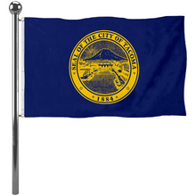 Fyon Tacoma, Washington flag banner